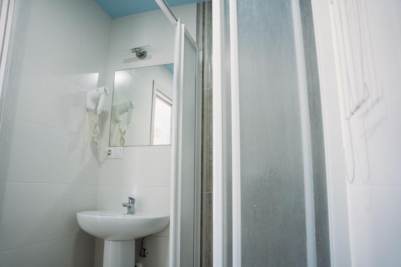Hostal Brisas De Conil Conil De La Frontera Ngoại thất bức ảnh